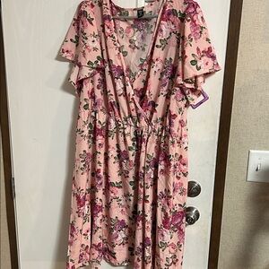 SHEIN Pink Floral Mini Dress